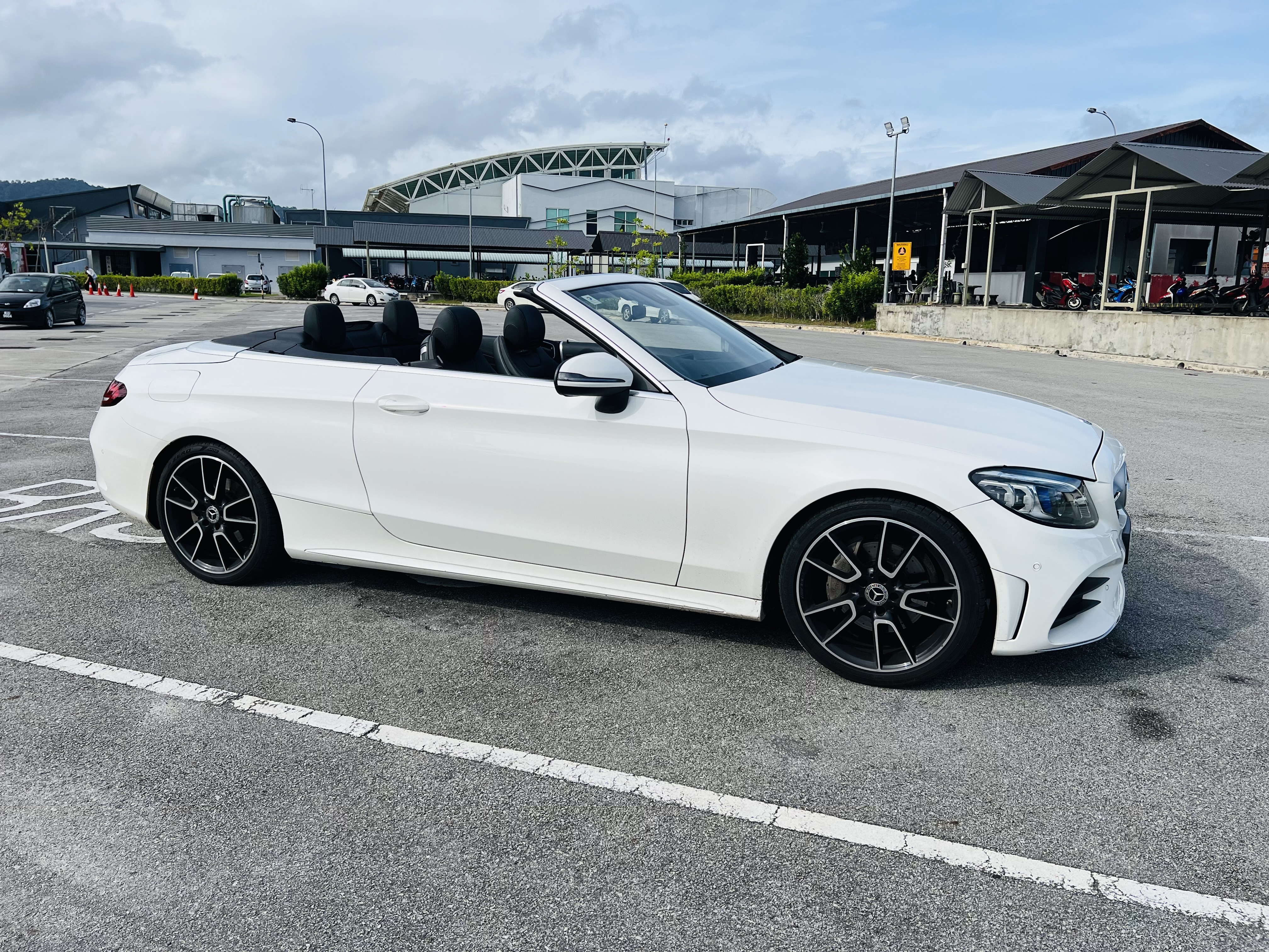 Mercedes C200
